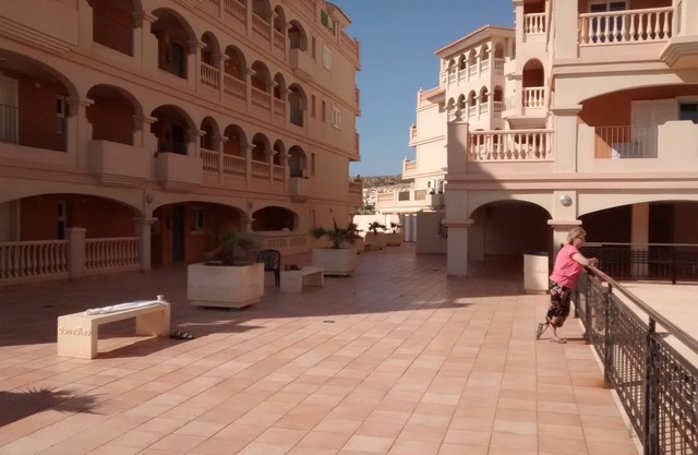Super 3 bedroomed apartment in Porto Fino complex, Almerimar 04711
