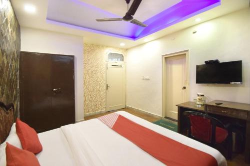 Super Hotel O Maa Residency
