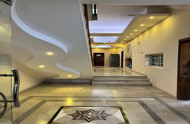 Super OYO 149 Bait Al Ghubaira Furnished Flat
