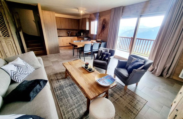 Superb duplex 8 pers, pool, parking, Les Saisies