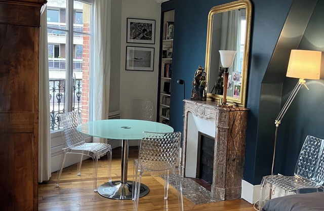 Superb Haussmanian appartment near Invalides