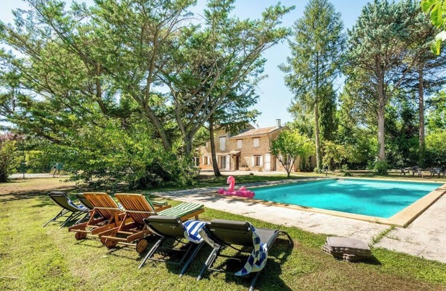 Superb Mas provençal - swimming pool - tennis - park