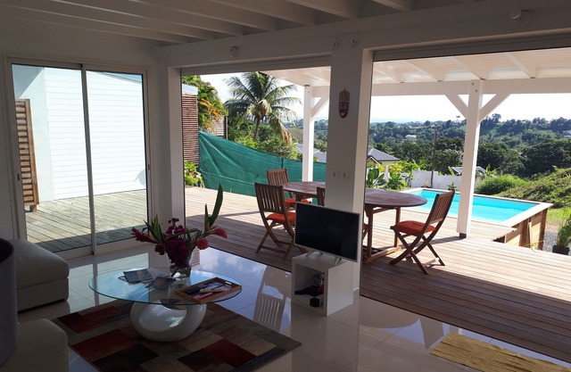 Superb modern Cinnamon villa in Guadeloupe