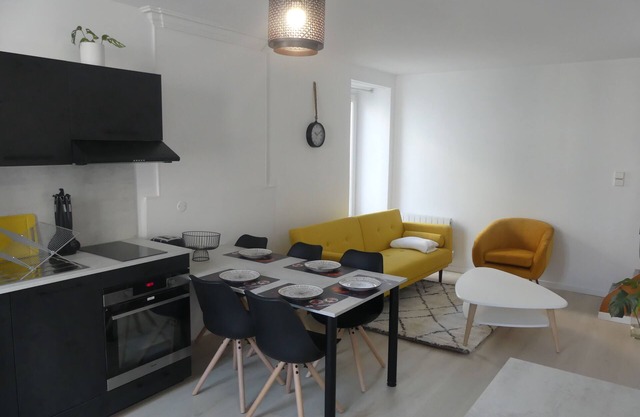 Superbe Maison Rénovée en Centre-ville