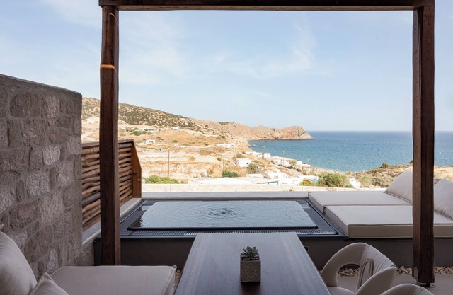 Superior Suite by Horizon Suites Milos