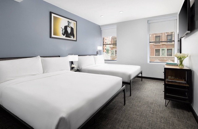 Superior Two Full Beds Near Time Square
