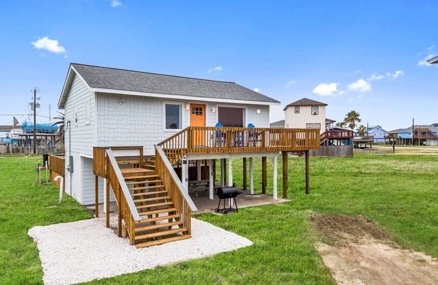 Surf 1 — The Surf Shack