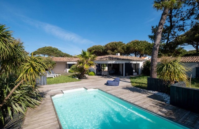 Surfer house for large parties