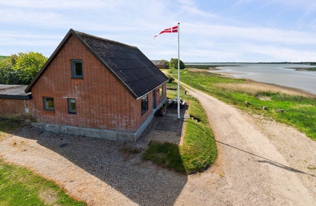 "Swaantje" - 150m to the fjord by Interhome