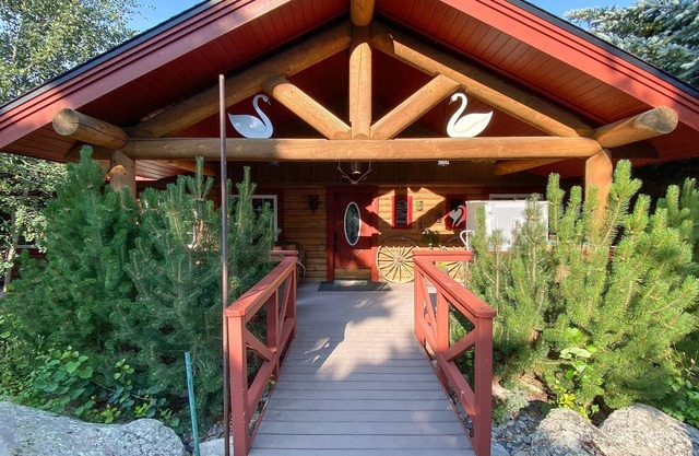 Swan Valley, ID Entire Adventure Lodge