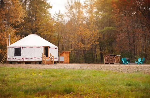 Sweet Retreat and Yurt Farm