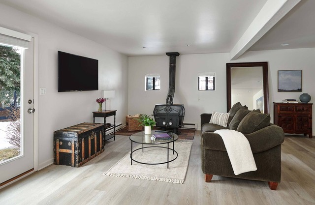 Sweet + Simple Mountaintop