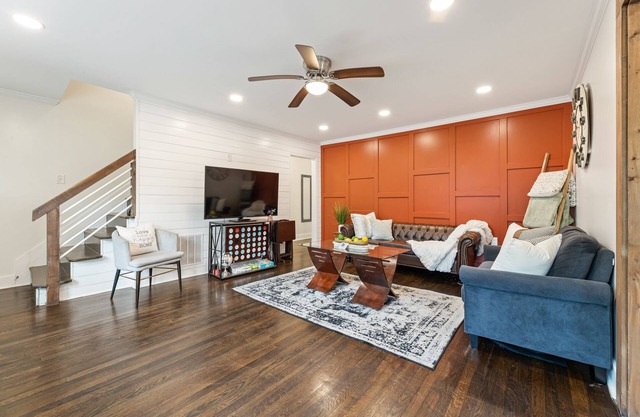 Sweet Southern Oasis Near Downtown | Dog Friendly