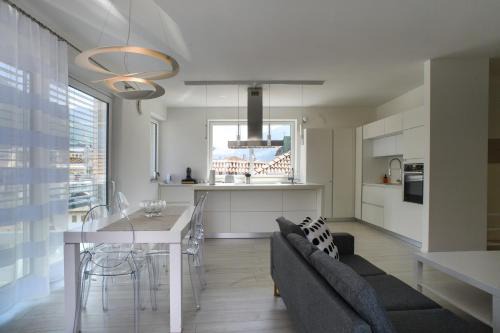 SWEETHOME TALVERA - con Garage