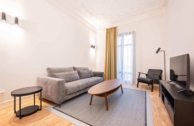 Sweett | Gran Via 101