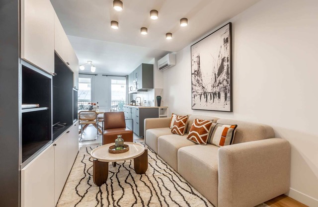 Sweett | Montmartre 2