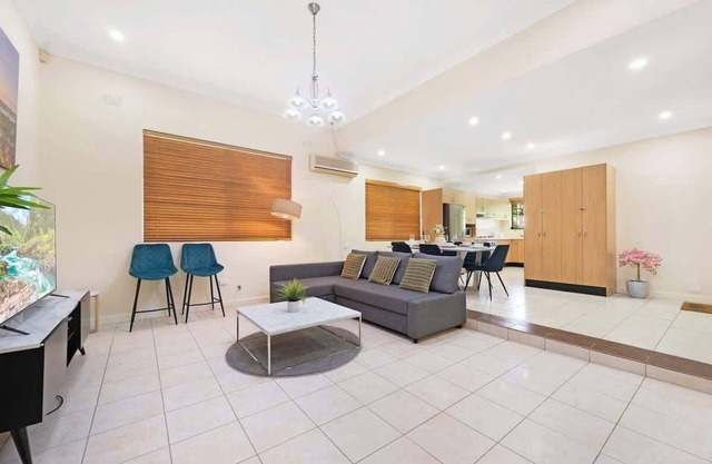 Sydney Burwood 4 bed next to Park, Westfield, train