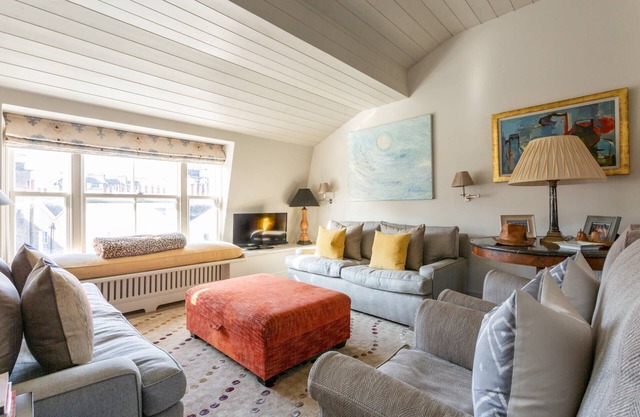 Tachbrook Street II by onefinestay