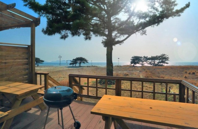 Taean Cheongpodaeajae Pension