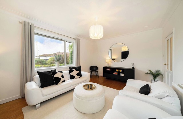 Taigh Tatha - stylish 3 bed home