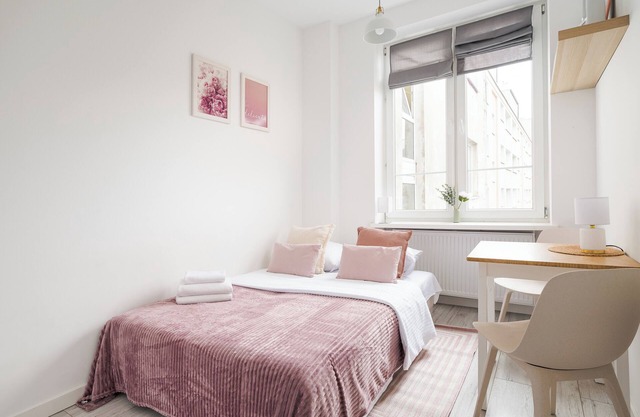 Tamka Powiśle Pink Studio