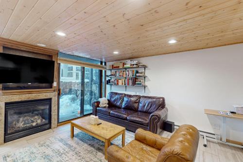 Telluride Lodge 324