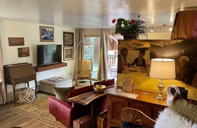 Telluride’s Quiet Abode. Downtown central