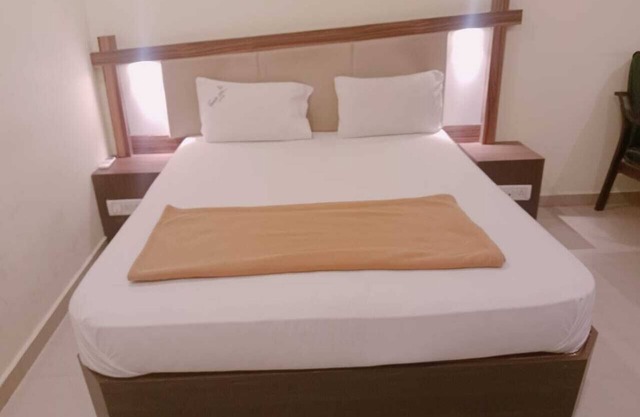 Temple City lakeinn