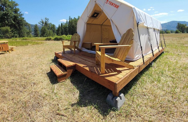 Tentrr Signature Site - B4mc River Ranch - Confluence