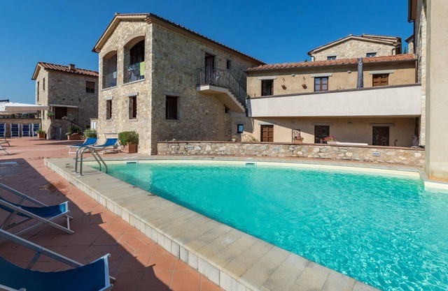 Terrazza Alta, Borgo Gaiole, Gaiole in Chianti, Siena and Chianti