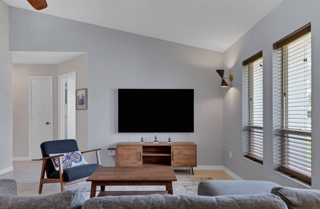 🥇 Terrific 2bd villa with private pool (CH891)