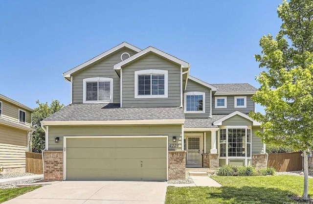 Terrific 3-bedroom house in Littleton/Highlands Ranch CO