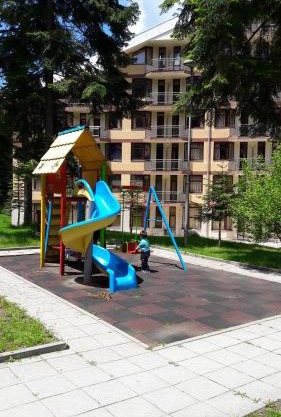 TES Flora Apartments