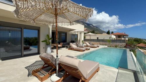 Thalassasense villa lourdata