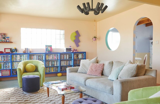 That '90s Place: Nostalgia in the Hi-Desertn
