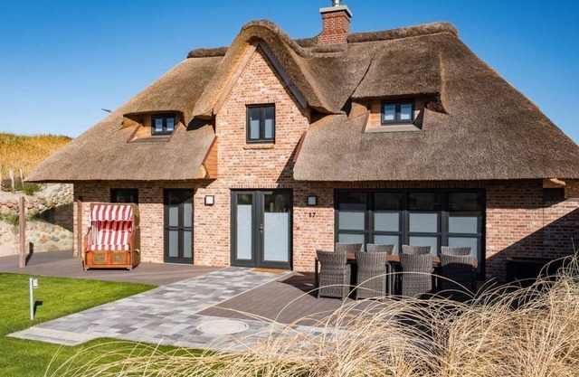 Thatched roof house Norderdeich 17