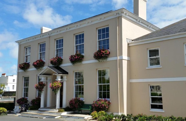 The Albany Apartments