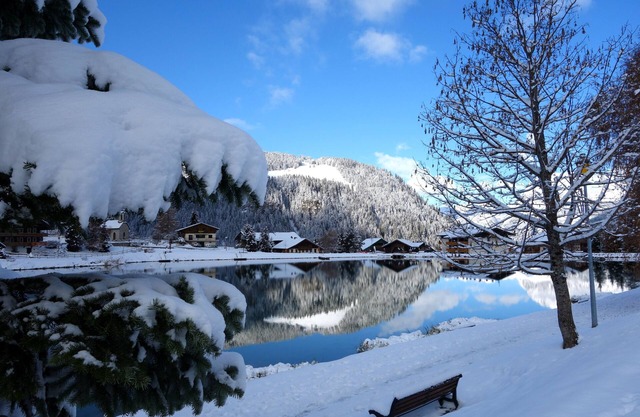 The Balconies of Lake Vonnes