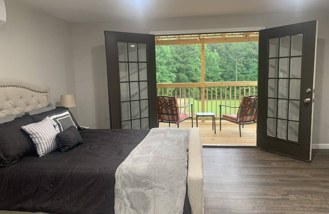 The Barndominium Loft — Your Cozy Hideaway Near Oak Mountain