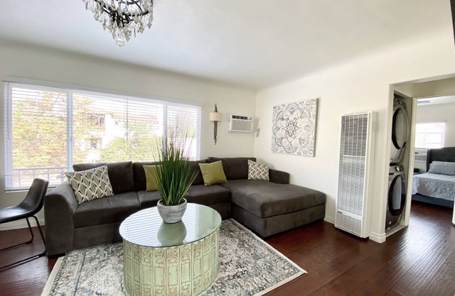 The Belmont Beach Casita