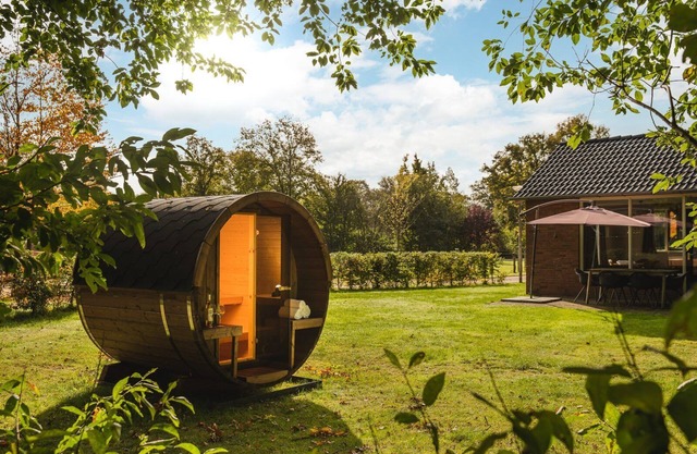 The best cottage for the little ones and yourself with outdoor sauna & bubble tub 😄