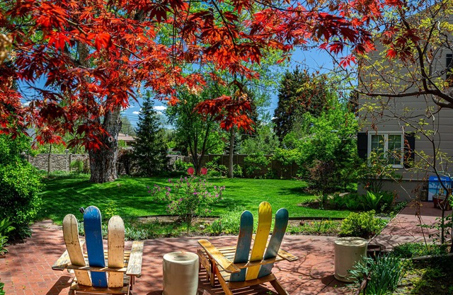 The Best VRBO In Colorado Springs. Our Reviews Prove It. Near All The Venues