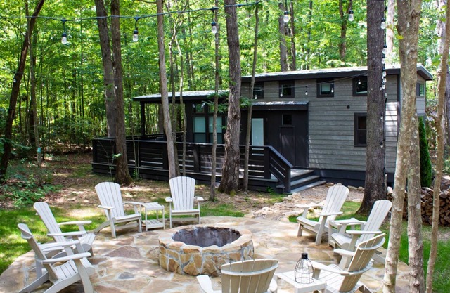 The Bird's Nest at The Retreat at Deer Lick Falls