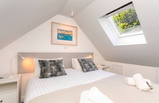 The Blue Door - Bath