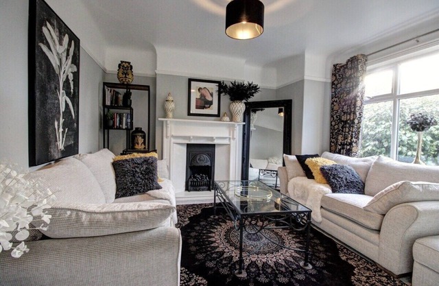 The Botanical Holiday by Cheshire Escapes