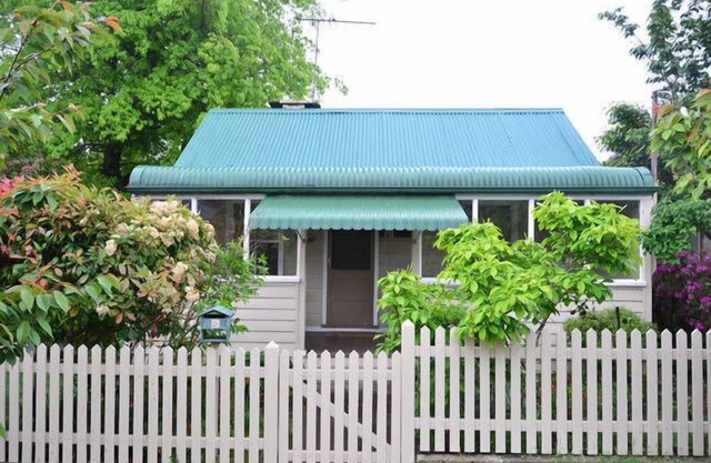 The Brinley's, Cottage with Character