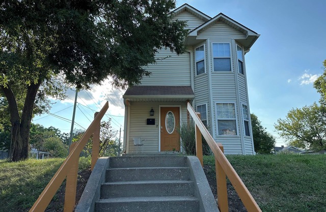 The Butler Villa House 3BR w/Free Parking