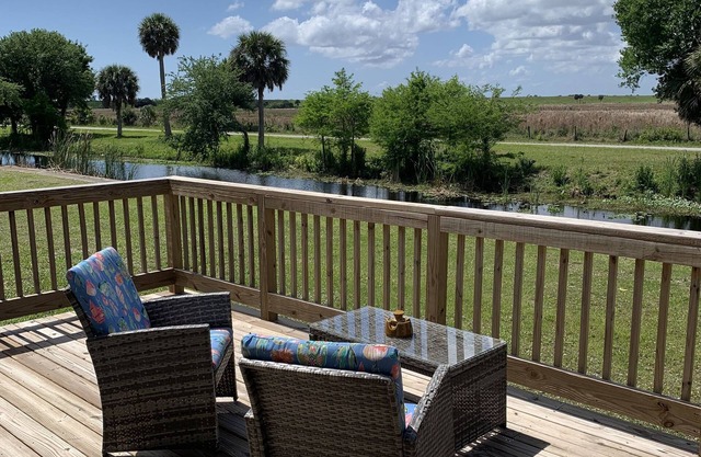 The Canal House on the canal. Bring your boat. Relax and enjoy.