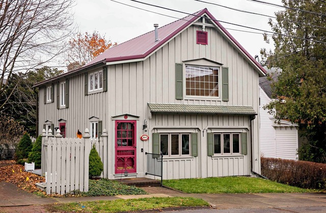 The Carriage House in Hammondsport, NY