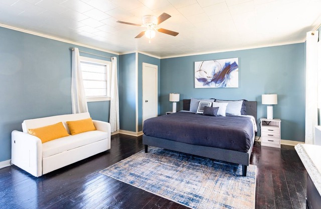 The Cartwright House*NewRemodel*WiFi*5Min>Airport